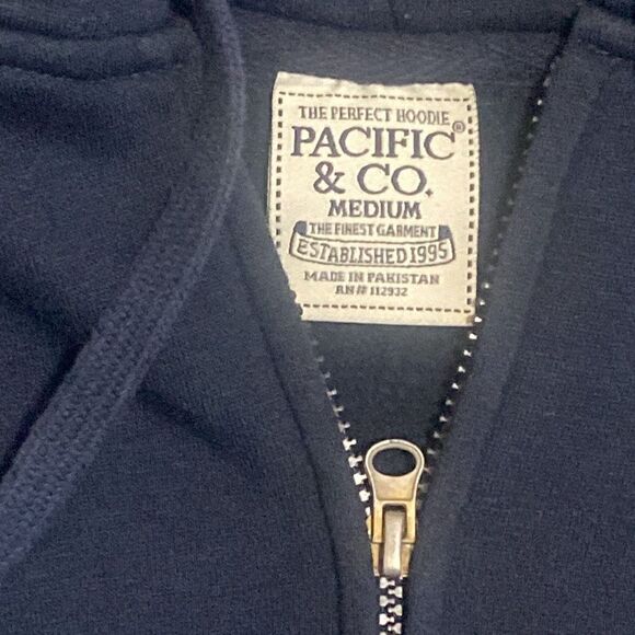 The Perfect Hoodie Pacific & Co Blue Hooded Zip Jacket GA Peach State Sz Medium - Picture 3 of 7